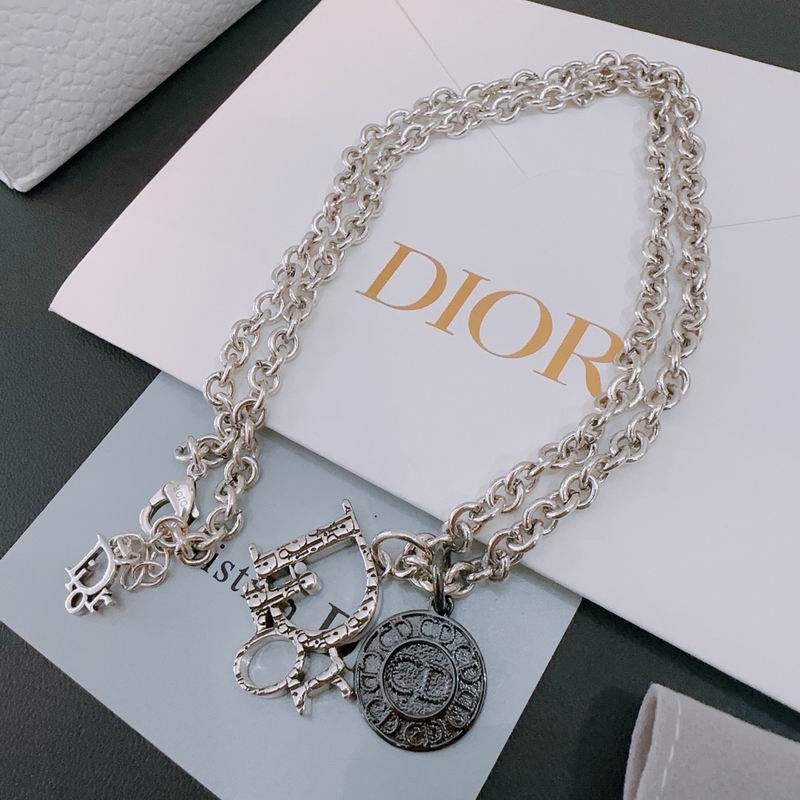Dior Necklace 05lyr326 (2)